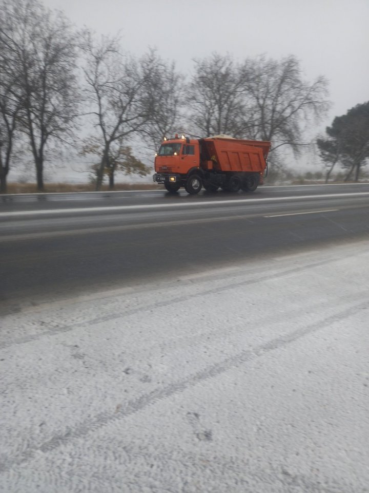 (FOTO) Atenţie, PERICOL pe drumurile naţionale. ASD îndeamnă şoferii să fie precauţi