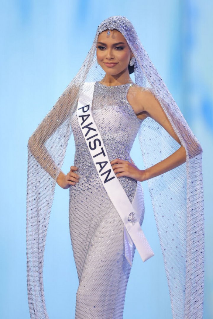 (FOTO) A făcut ISTORIE. La proba costumului de baie de la Miss Univers 2023, miss Pakistan a produs o surpriză de proporție  