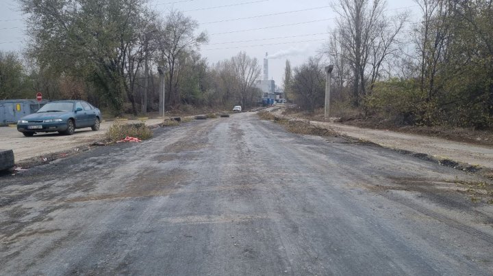 Atenţie, şoferi! Traficul rutier pe strada Industrială, în perimetrul străzilor Uzinelor și Transnistria - SUSPENDAT (FOTO)