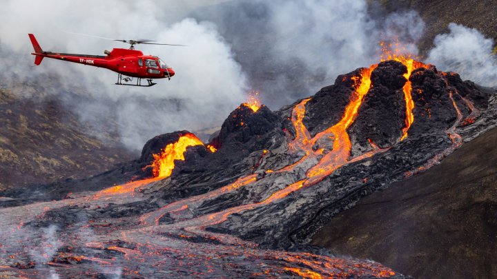 MAEIE a emis o ALERTĂ DE CĂLĂTORIE în Islanda. Un vulcan, la un pas să erupă