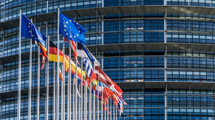 UE va găsi o "altă cale" dacă Ungaria se opune prin veto faţă de noul ajutor fianciar european destinat Ucrainei