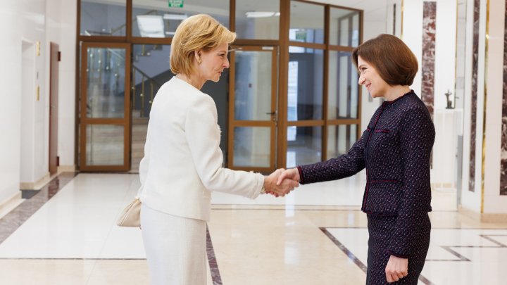 Preşedinta Maia Sandu, întrevedere cu Majestatea Sa Margareta, Custodele Coroanei. "Republica Moldova va reuși să devină parte a familiei țărilor libere"