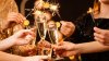 Care este riscul ciudat pe care îl prezintă șampania sau vinul spumant în perioada sărbătorilor