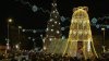MAGIE în PMAN! Au fost aprinse luminițele pe principalul Pom de Crăciun al țării VIDEO