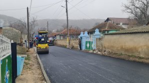 SCANDAL. Ministerul Culturii a demarat o anchetă, după ce drumul de la Butuceni a fost asfaltat (FOTO)