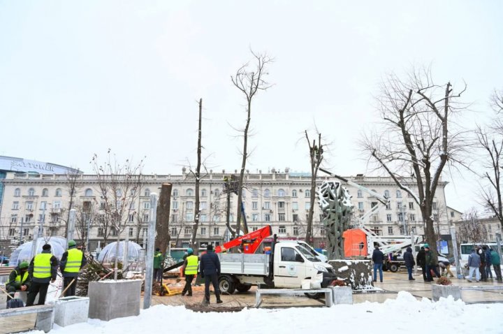 Ce se va întâmpla timp de 3 zile în scuarul Mihai Eminescu din Capitală. Spaţiul public va fi delimitat şi securizat (FOTO)