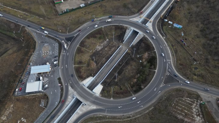 Veşti bune pentru moldoveni! Circulația la nodul rutier de pe drumul M5, la ieșirea din orașul Bălți, DESCHISĂ (FOTO)