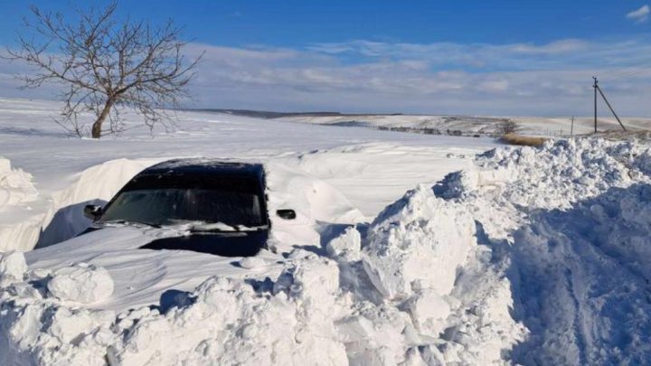 TRAGEDIA de la Căuşeni: Filmul intervenției eșuate ce a dus la decesul cuplului blocat în zăpadă. Operatorii 112 au insistat ca cei doi oameni să fie salvați AUDIO