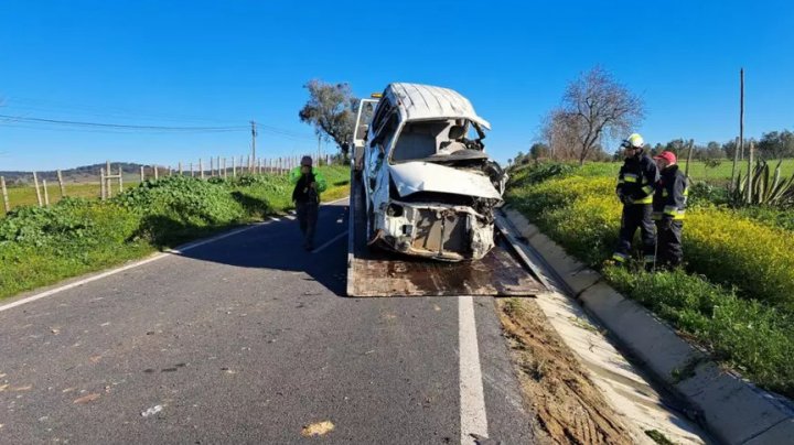 ACCIDENT TERIBIL în Portugalia. Un moldovean a murit pe loc în microbuzul care îl ducea la muncă. Alţi şapte cetăţeni ai Republicii Moldova au fost răniți