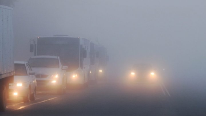 ATENŢIE, şoferi. Pe traseul M1 se circulă în condiţii de CEAŢĂ