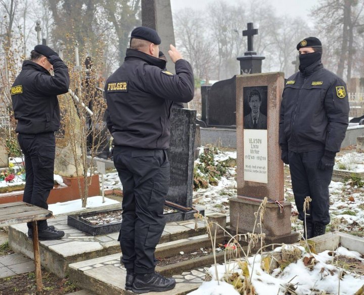 Memorie Veșnică. BPDS „Fulger” îşi comemorează eroii căzuţi în războiul de pe Nistru