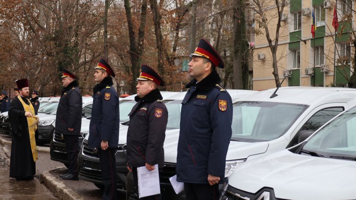 Automobile noi de serviciu pentru sistemul administrației naționale a penitenciarelor (FOTO)