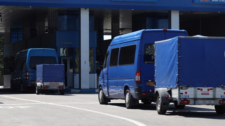 Descoperire uimitoare la vama Leuşeni! Ce transporta un moldovean care venea din Italia (FOTO)