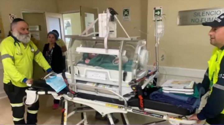 O femeie a născut un băiețel uriaș, de peste 7 kg. Unde s-a întâmplat și ce spun medicii