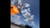 Un avion lovește liniile electrice și se prăbușește în flăcări pe o autostradă din Chile. Un mort şi patru răniţi (VIDEO)