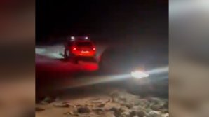 În raionul Făleşti un automobil a derapat de pe carosabil. Poliţiştii au intervenit