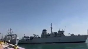 (VIDEO) Momentul în care două nave de război britanice se ciocnesc într-un port din Bahrain