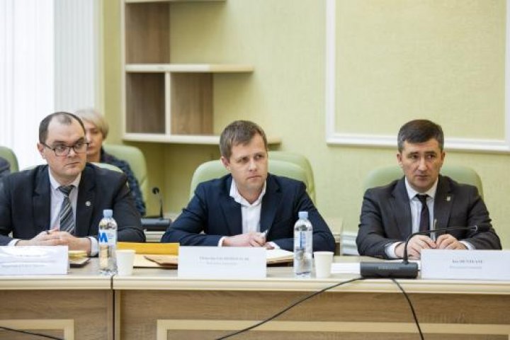 Premierul Dorin Recean: Lupta împotriva corupției întărește instituțiile şi contribuie la ireversibilitatea reformelor în justiţie FOTO