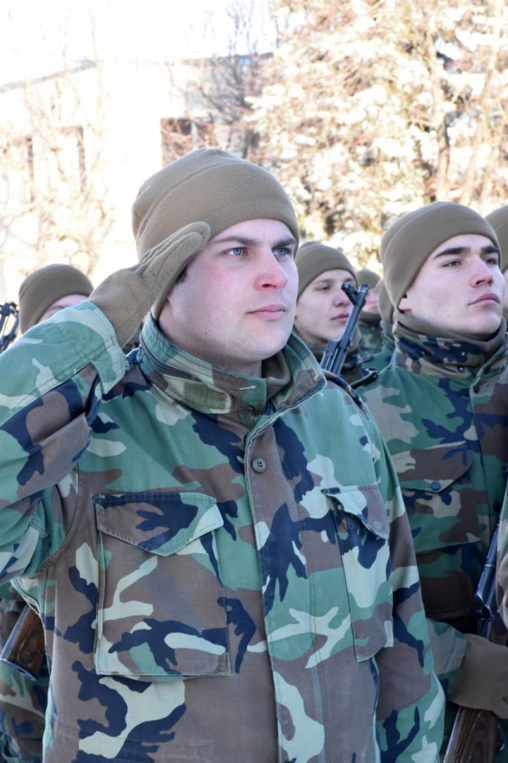 Au jurat credinţă Patriei! Circa 180 de militari în termen au depus jurământul (FOTO/VIDEO)