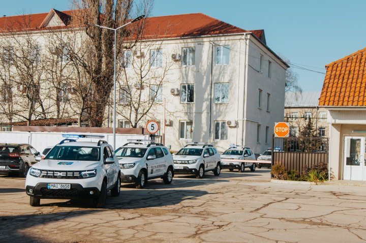 Poliţia de Frontieră, DOTATĂ cu 30 de automobile noi de serviciu (FOTO/VIDEO)