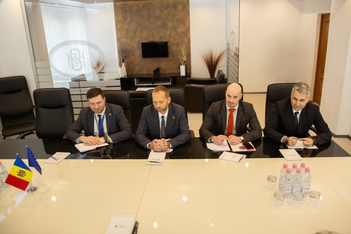 (FOTO) Guvernatoarea Băncii Naționale a Moldovei, întâlnire cu șeful Delegației UE de la Chișinău: „Suntem determinaţi să contribuim la procesul de integrare europeană”