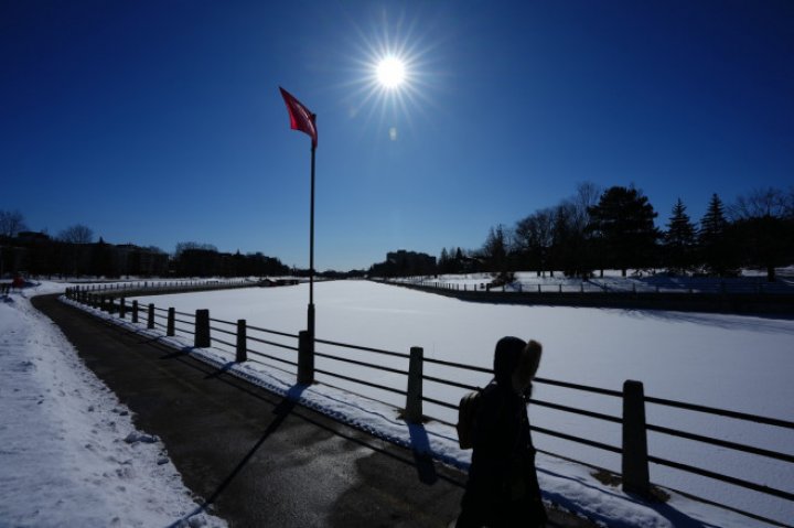 (FOTO) Cel mai mare patinoar natural din lume s-a redeschis, pentru prima dată după 2 ani. Are o lungime de aproape 8 kilometri