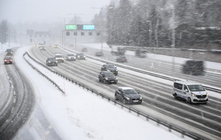 Sunt minus 40 de grade Celsius în nordul Europei. Imagini inedite din Finlanda (FOTO)