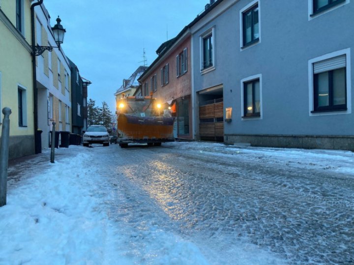 (FOTO) Risc extrem de gheață neagră în Germania. Ce este acest fenomen și de ce este atât de periculos 