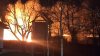 (VIDEO) Flăcări uriașe la Criuleni. Focul a cuprins patru hectare de vegetație. Localnicii, speriați 