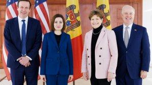 Maia Sandu a discutat cu doi senatori democraţi despre sprijinul partenerilor americani pentru Republica Moldova