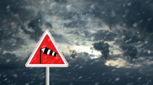  Atenţionare de călătorie pentru Portugalia - cod roşu pentru valuri înalte şi vânt, transmite MAE român