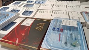 O străină a încercat să transporte ILEGAL peste frontieră un lot de accesorii cosmetologice. Vezi care este valoarea acestora (FOTO)