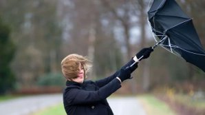 Prognoza meteo: vântul va sufla puternic sâmbătă, dar temperaturile rămân ridicate