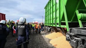 Produse agricole ucrainene, deversate din nou pe calea ferată din Polonia