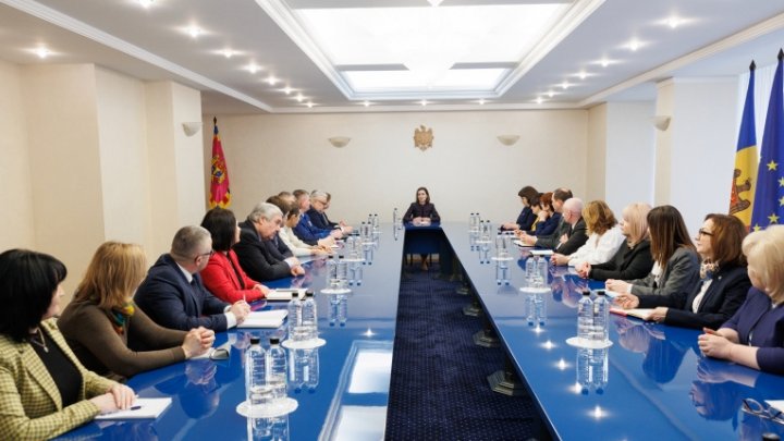 Preşedintele Maia Sandu a discutat cu profesorii și rectorii despre referendumul pentru aderarea Moldovei la UE