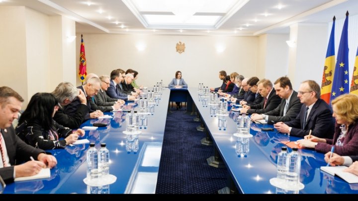 Preşedintele Maia Sandu a discutat cu ambasadorii acreditați în țara noastră despre referendumul de aderare la UE 