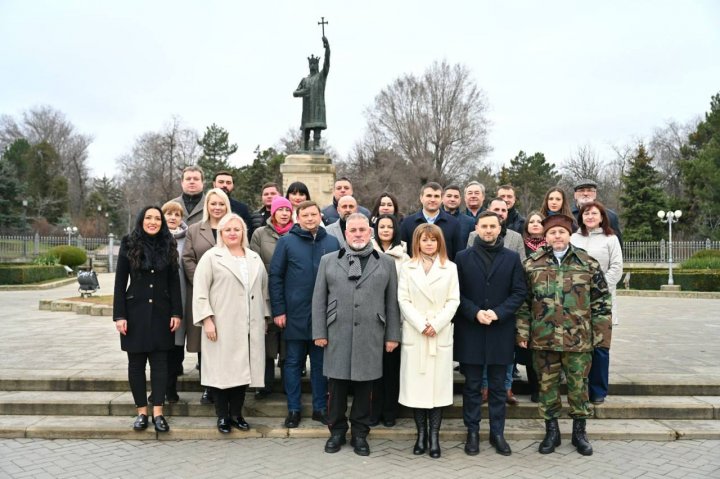 Eroii căzuţi în războiul din Afganistan, COMEMORAŢI la Chişinău (FOTO)