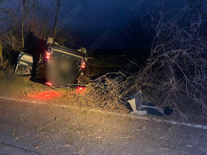 Un accident TRAGIC, soldat cu un deces, pe autostrada Tiraspol-Pervomaisk FOTO