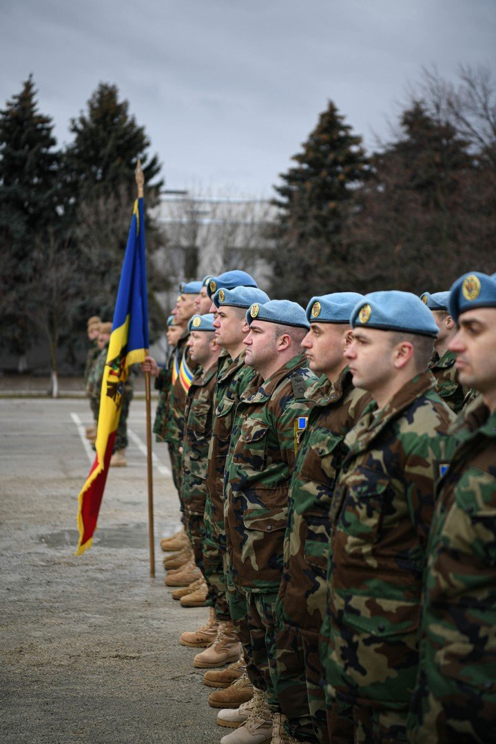 Misiune îndeplinită! Cel de-al 19-lea contingent de pacificatori ai Armatei Naționale din misiunea de menținere a păcii KFOR a revenit acasă (FOTO)