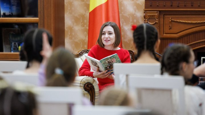 Șefa statului, de Ziua Națională a Lecturii: Vă invit să deschidem toate cărțile!