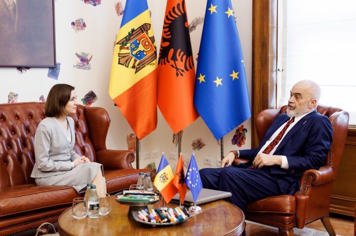 Maia Sandu a vorbit, la Tirana, cu premierul albanez și cu președintele Muntenegrului despre relaţiile bilaterale şi aderarea la UE 