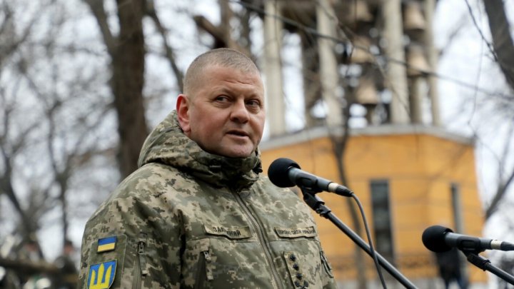 Reuters: Unii soldaţi ucraineni sunt îngrijoraţi de posibila demitere a şefului armatei