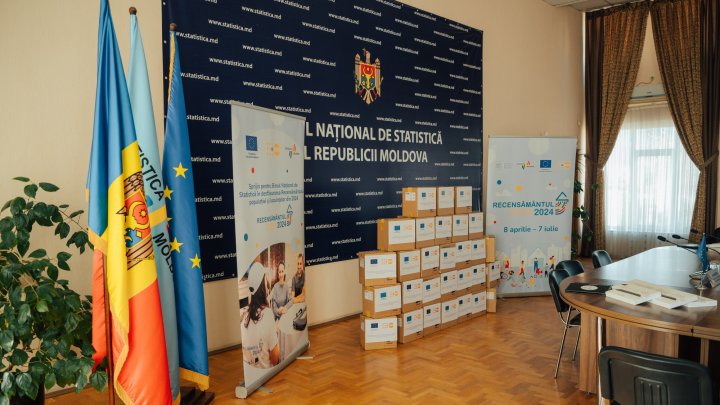 BNS a primit un lot de 3 mii de tablete și accesorii pentru desfășurarea Recensământului Populației și Locuințelor. Care este valoarea bunurilor (FOTO)