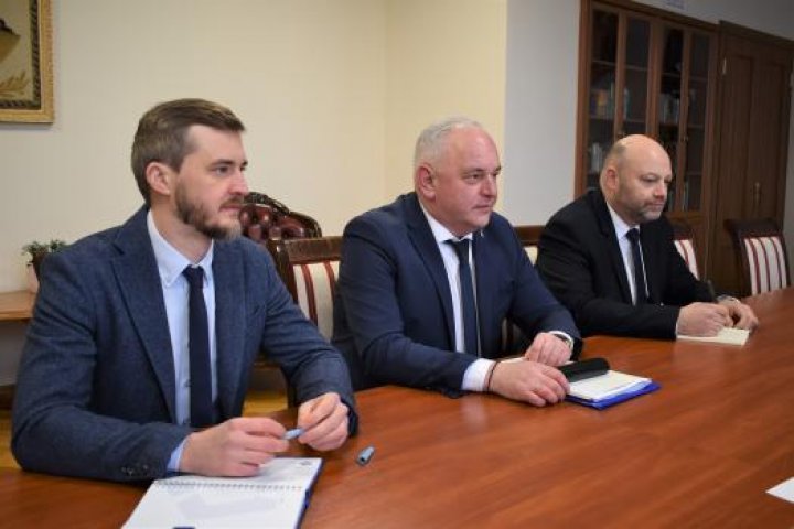 Vicepremierul Oleg Serebrian, întrevedere cu ambasadorul cu misiuni speciale al Ucrainei, Paun Rohovei FOTO