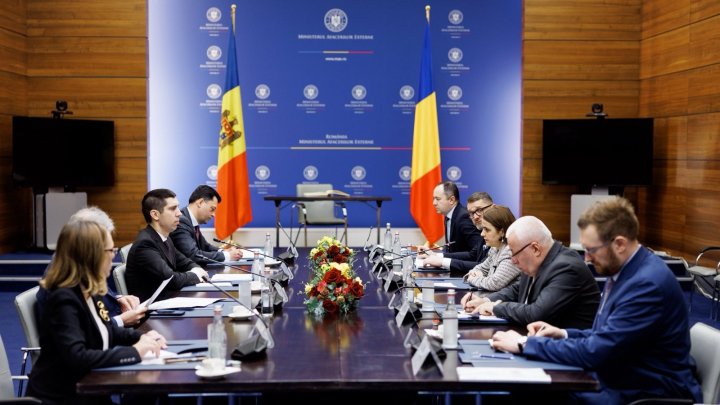 (FOTO) Vicepremierul Popșoi: „România va continua să ne acorde sprijin cuprinzător și solid în proiectele care vizează bunăstarea cetățenilor Republicii Moldova"