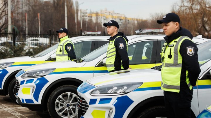 Poliţia va reacţiona mai rapid. IGP a primit 18 automobile hibride și 125 de camere de corp. Care este valoarea bunurilor (FOTO)