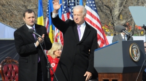 Григорий Петренко: Джо Байден приехал, чтобы показать всем, кто нынче глава правительства РМ