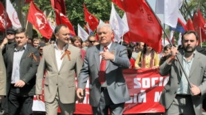 Воронин о Георгиевской ленте: "У Палихович застряла в горле эта лента. Пусть выпьет что-нибудь и проглотит"