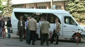 Пассажироперевозчики пикетируют здание Высшей судебной палаты