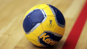 Гандбол: "Олимпус-85" обыграл ПГУ со счетом 35:33